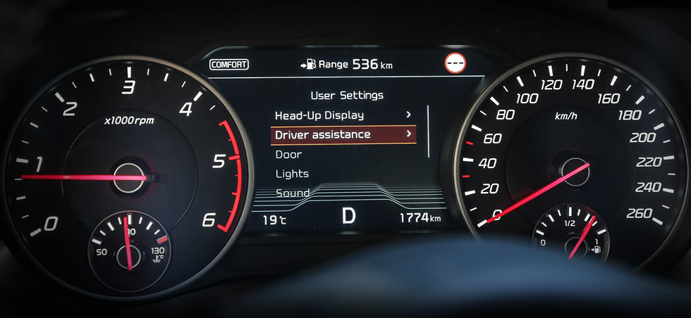 Safety features and interior of the 2018 Kia Stinger